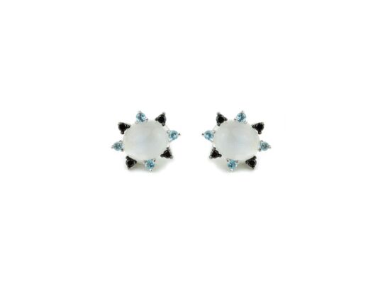 Arracades d'or blanc amb pedres lluna, topacis blaus i brillants negres.