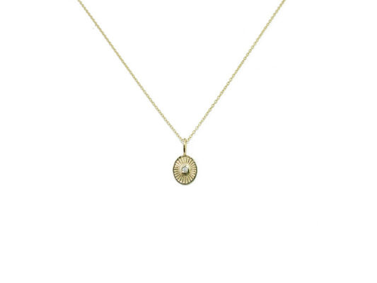 Penjoll d'or groc de 750mm de forma oval amb 1 brillant natural de 0.02cts.