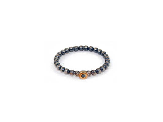 Anillo de plata, oro y brillante negro.